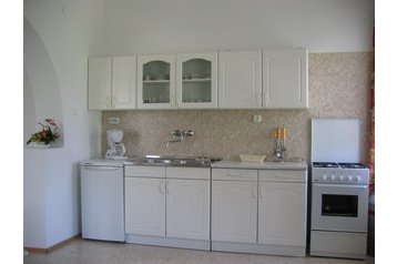 Alojamiento en casa particular Gyenesdiás 6